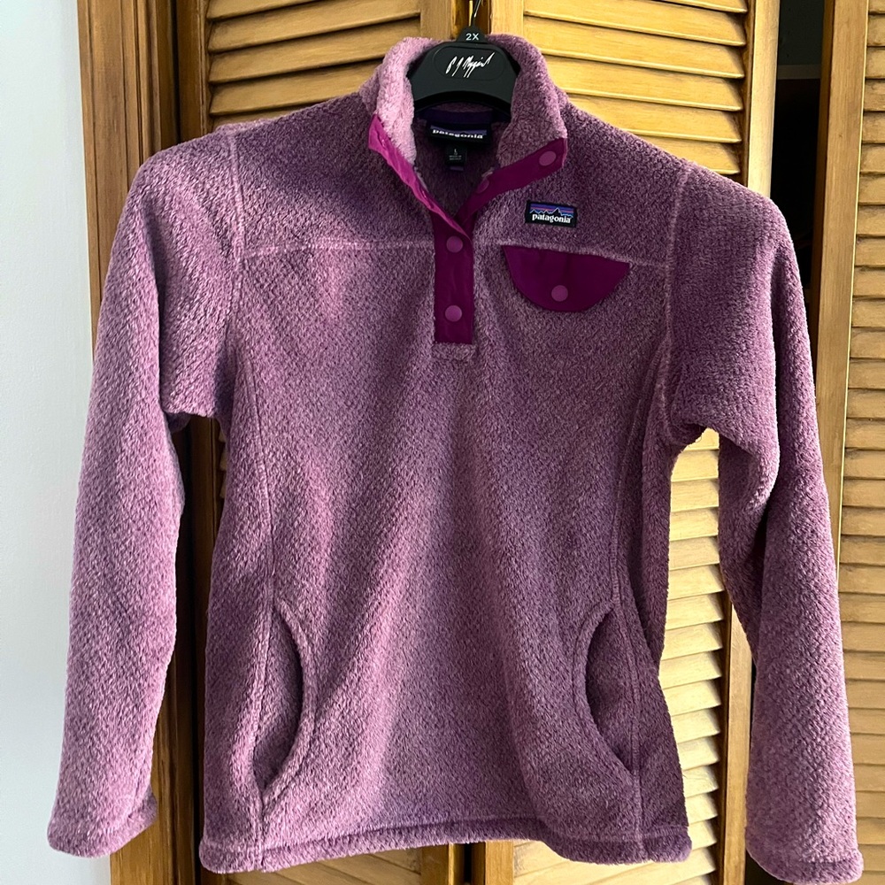 Purple Patagonia Fleece in a Girl’s size L